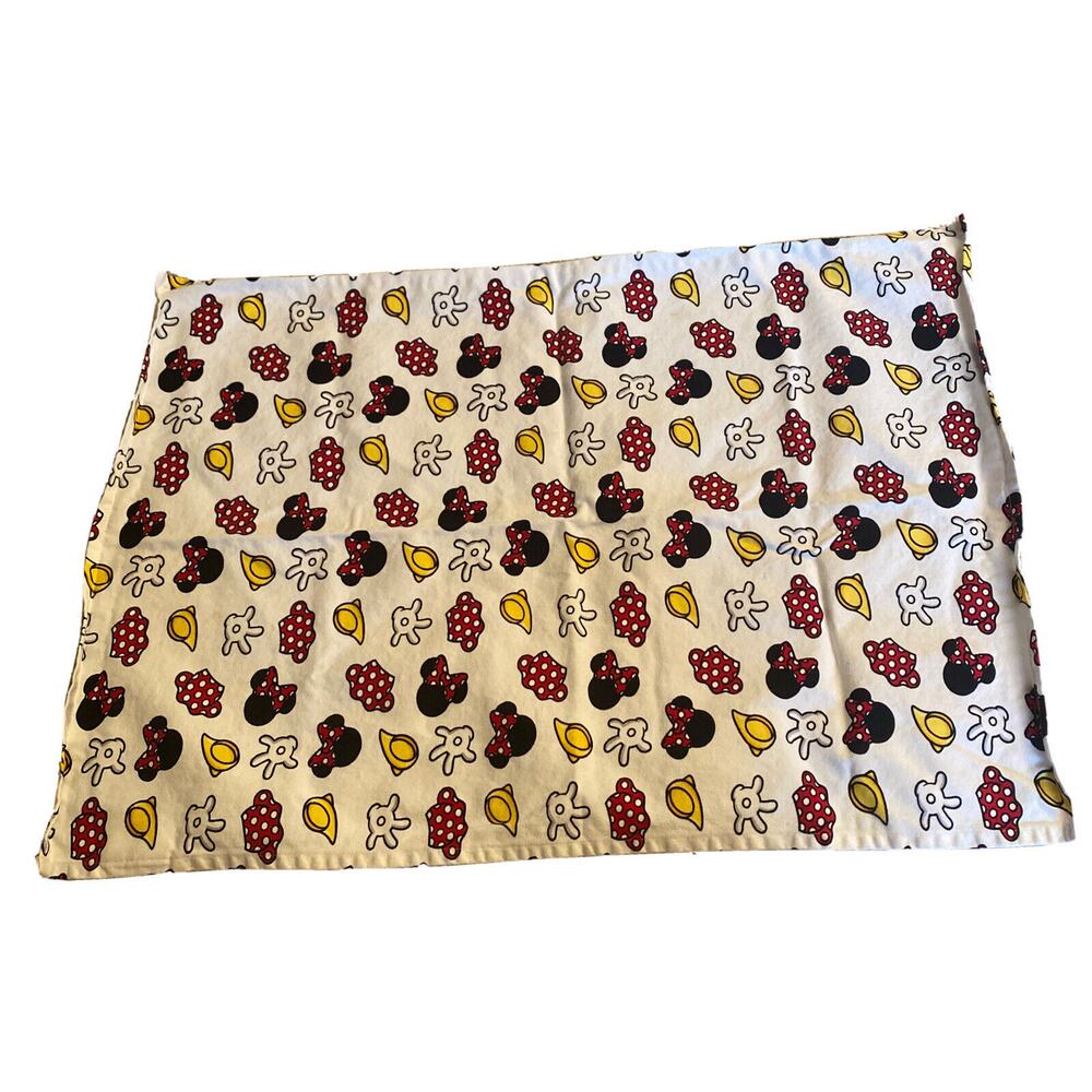 Disney Minnie Mouse Dish Towel 25x18 - Vintage Disneyland Resort Merchandise